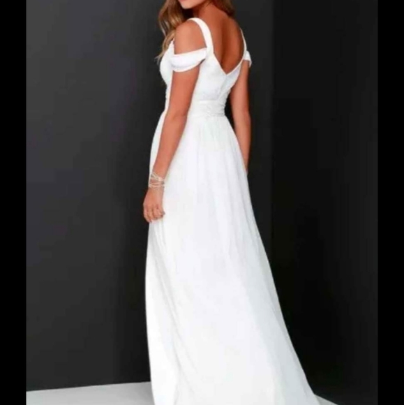 Due to covid event got cancelled - Picture 3 of 4